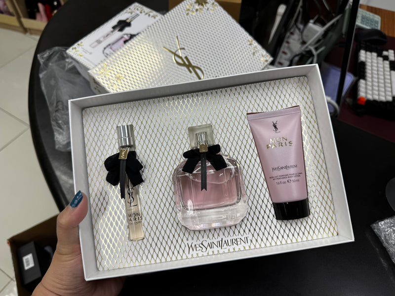 Mon Paris Eau de parfum set